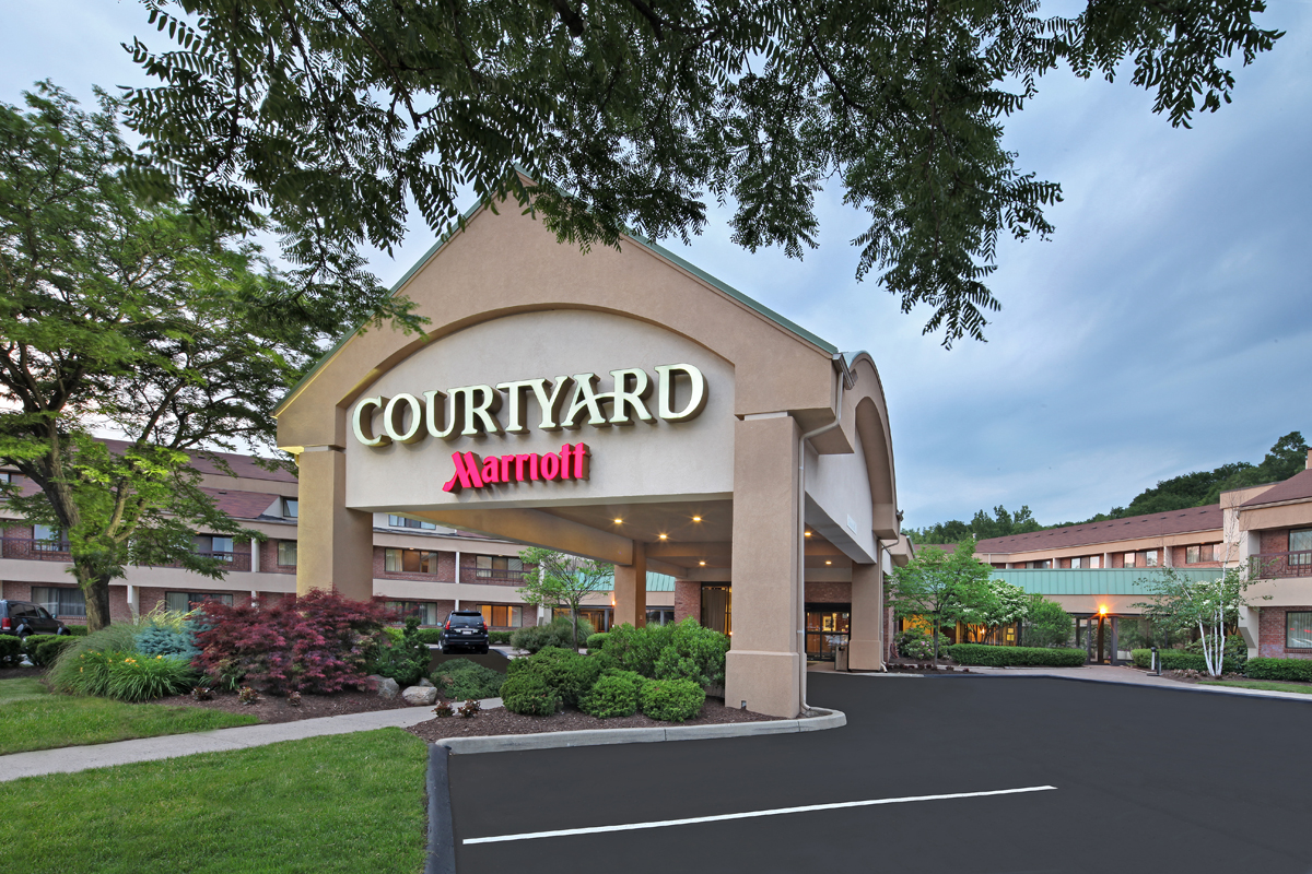 Courtyard by Marriott Cromwell Visit CT