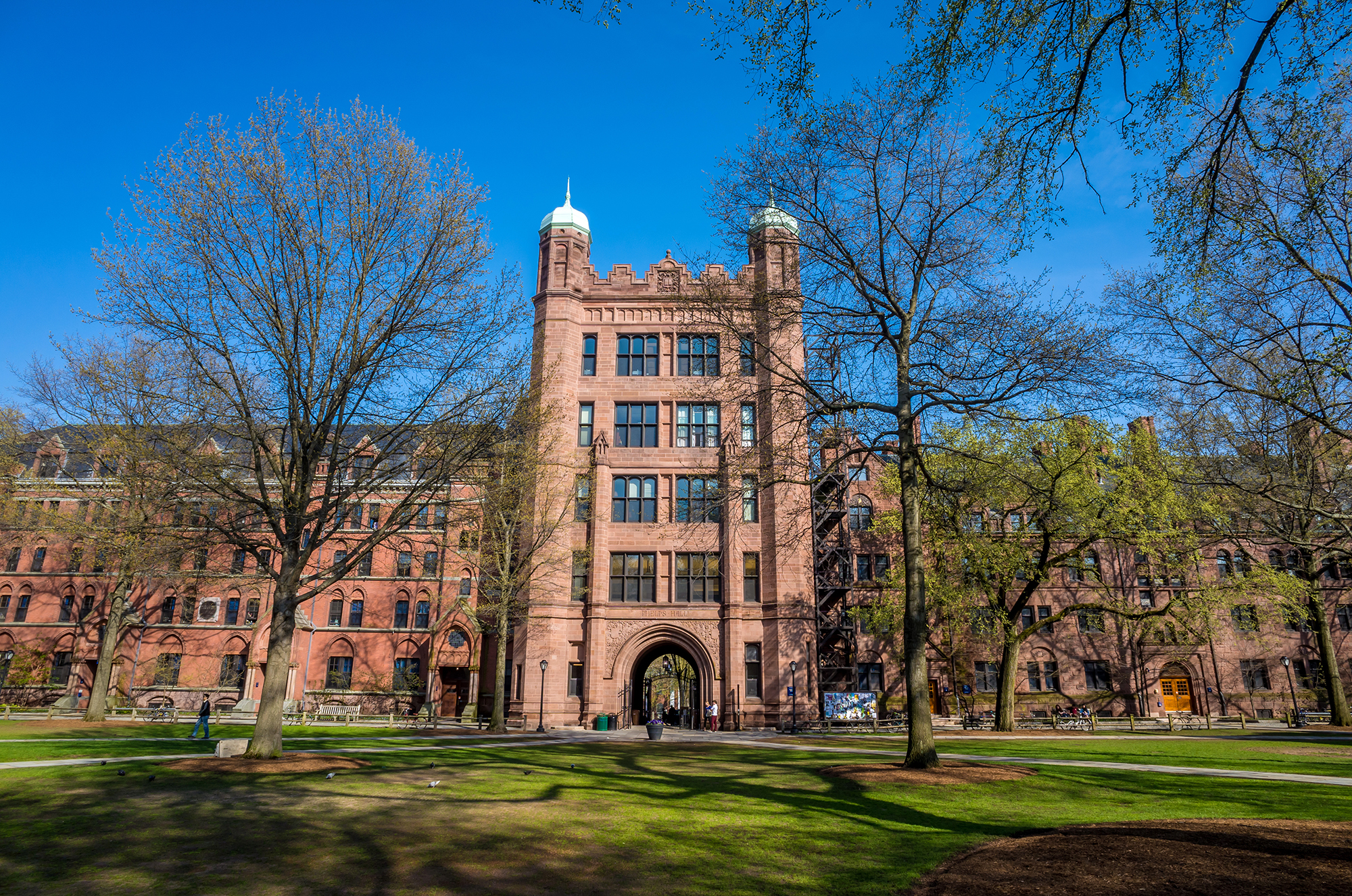 Yale University Visitor Center | Visit CT