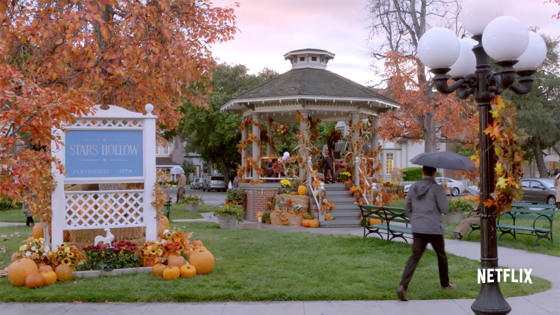 Town of Stars Hollow Visit CT