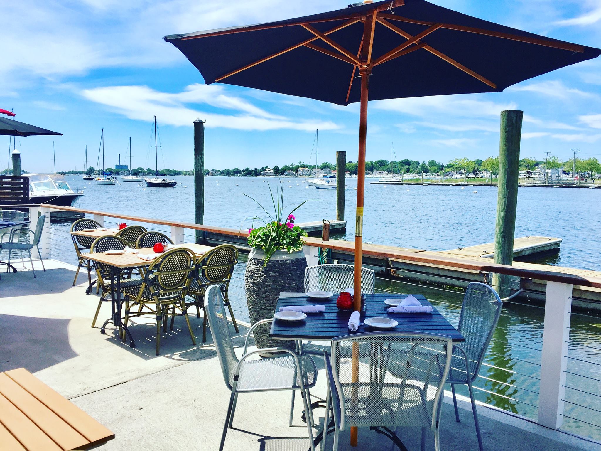 Harbor Lights Visit CT